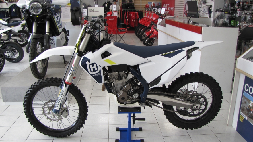 HUSQVARNA FC 250 2022 - 4950&euro; ou 103,76&euro;/mois*