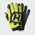 pho_hs_pers_vs_56206_3hs20000630x_kids_itrack_railed_gloves__sall__awsg__v1