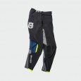 pho_hs_pers_vs_45400_3hs192250x_railed_pants_front__sall__awsg__v1